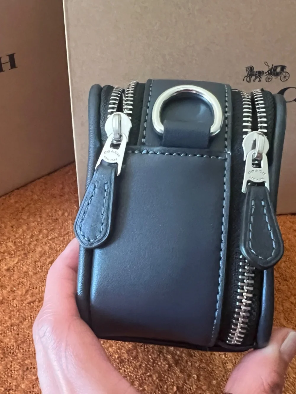 Coach Original  blue sling bag detachable